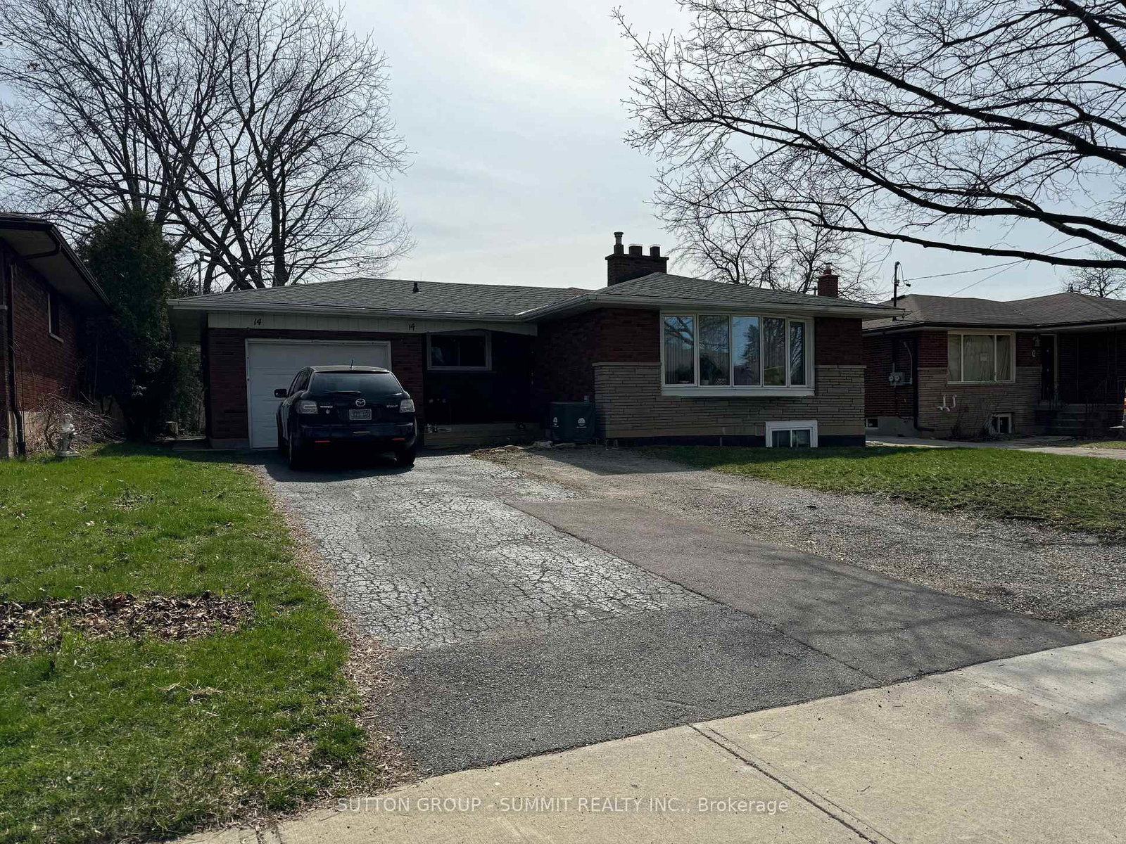 14-fisher-crescent-hamilton-ontario-x12409664