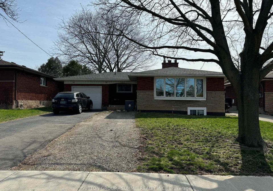 14-fisher-crescent-hamilton-ontario-x12409664