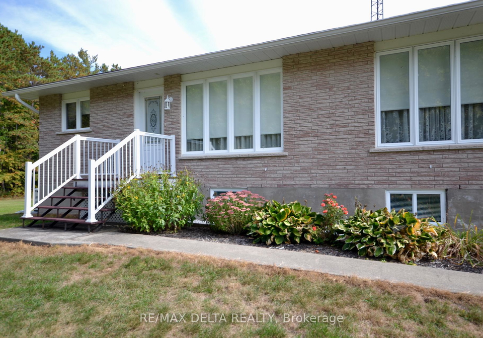 4725-champlain-street-clarence-rockland-ontario-x12409704