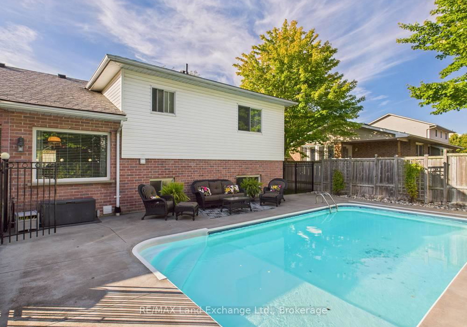 415-macdougall-drive-kincardine-ontario-x12409895