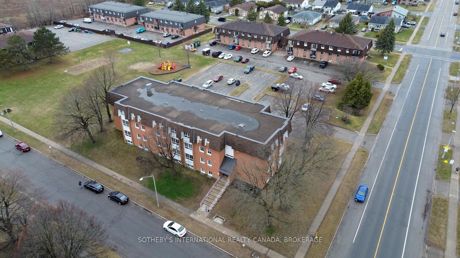 810-kyle-court-brockville-ontario-x12409926