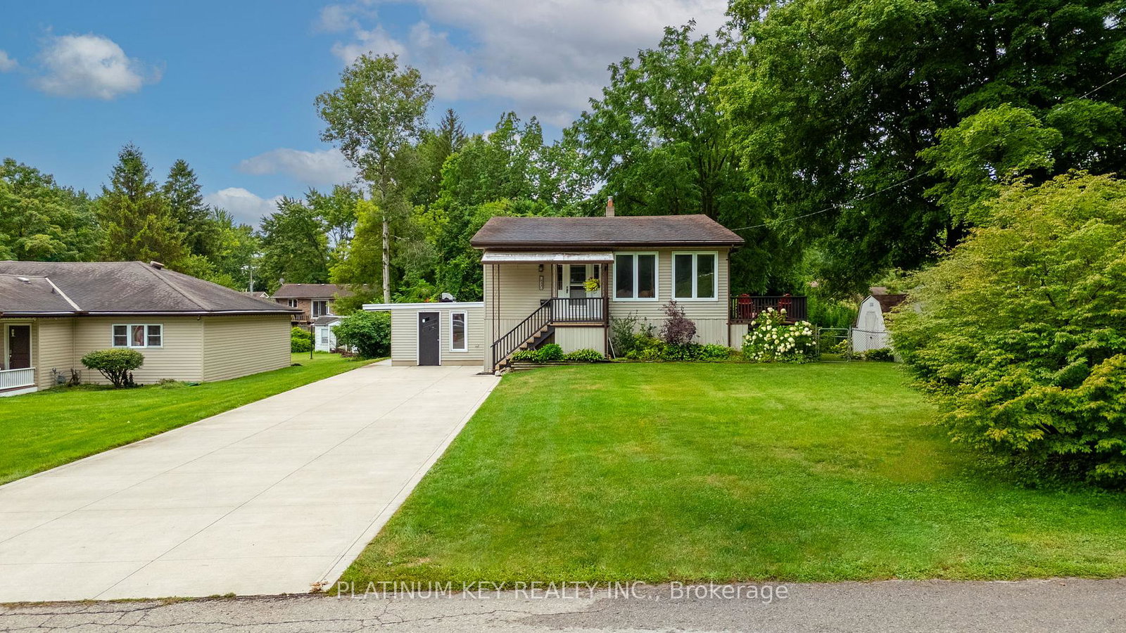 2331-wellington-street-strathroy-caradoc-ontario-x12410121
