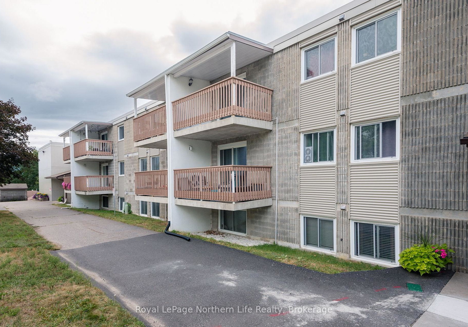 213-leonard-street-north-bay-ontario-x12410135