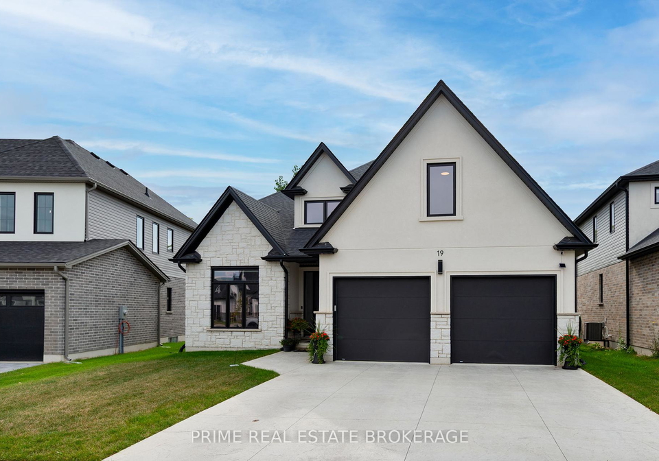19-aspen-circle-thames-centre-ontario-x12410139