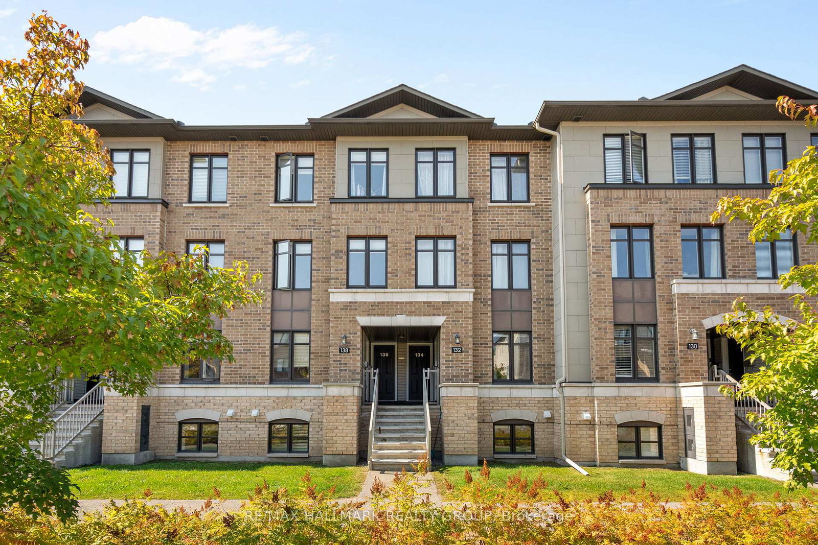 132-bluestone-private-ottawa-ontario-x12410163