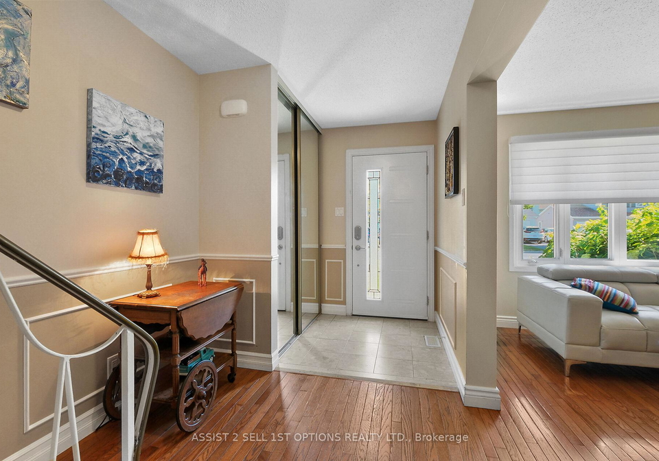20-colfax-street-ottawa-ontario-x12410172