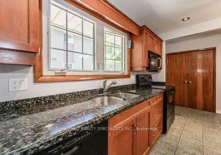 87-secord-avenue-kitchener-ontario-x12410308