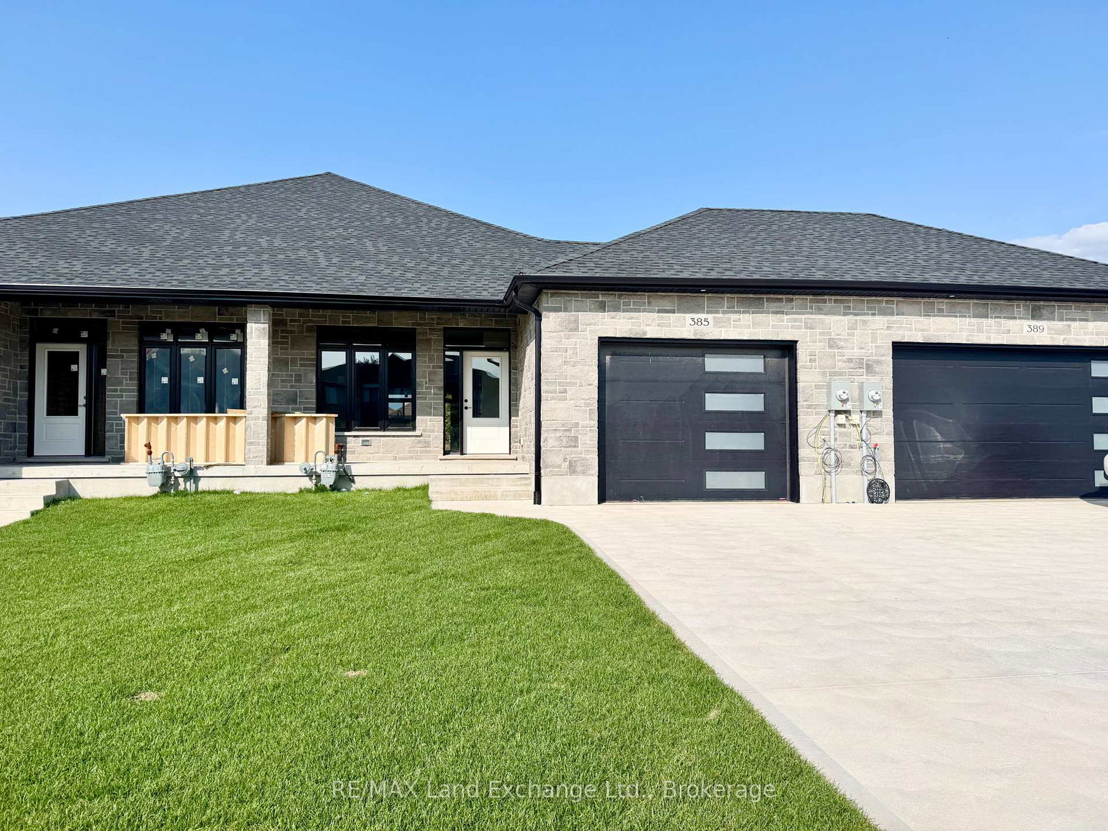385-rosner-drive-saugeen-shores-ontario-x12410385
