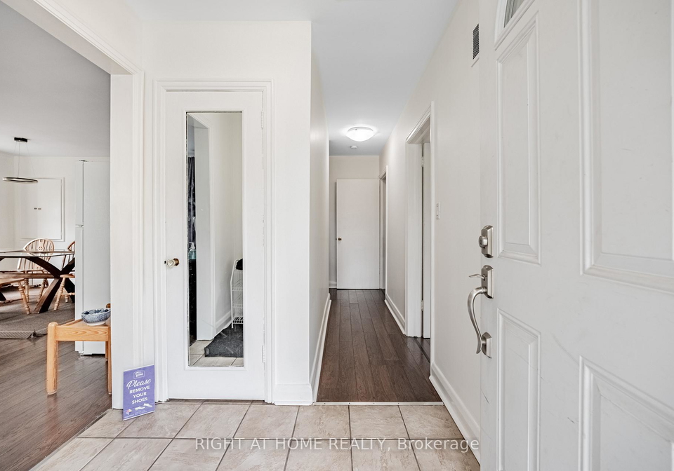 194-cline-avenue-s-hamilton-ontario-x12410403