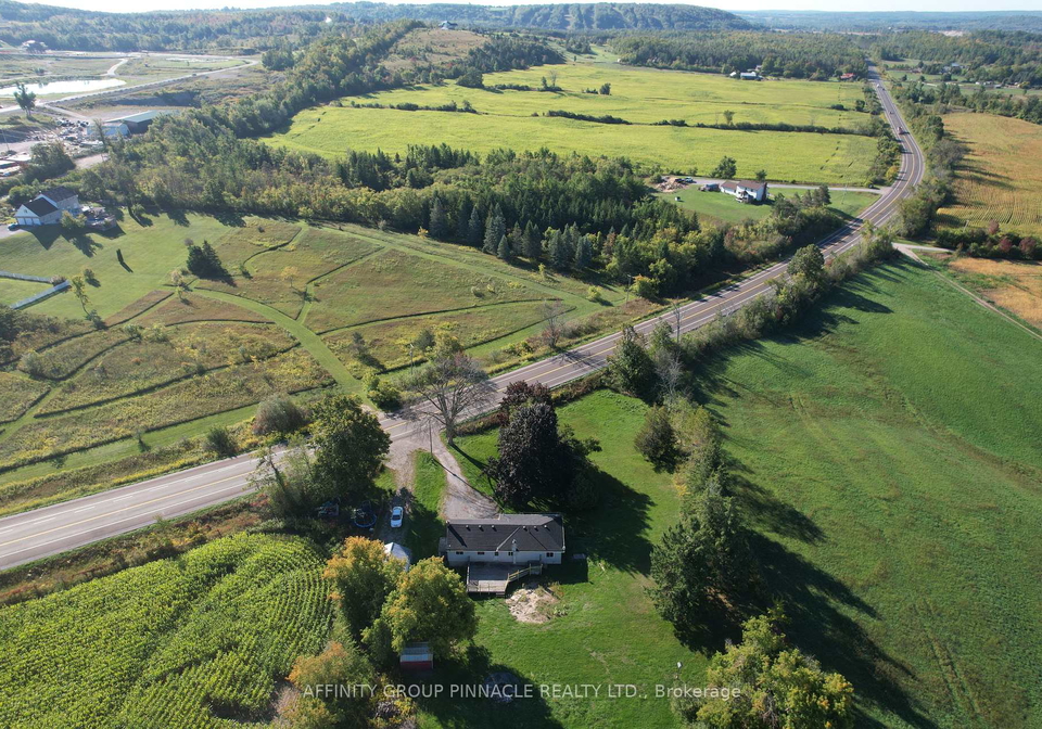 695-ski-hill-road-kawartha-lakes-ontario-x12410470