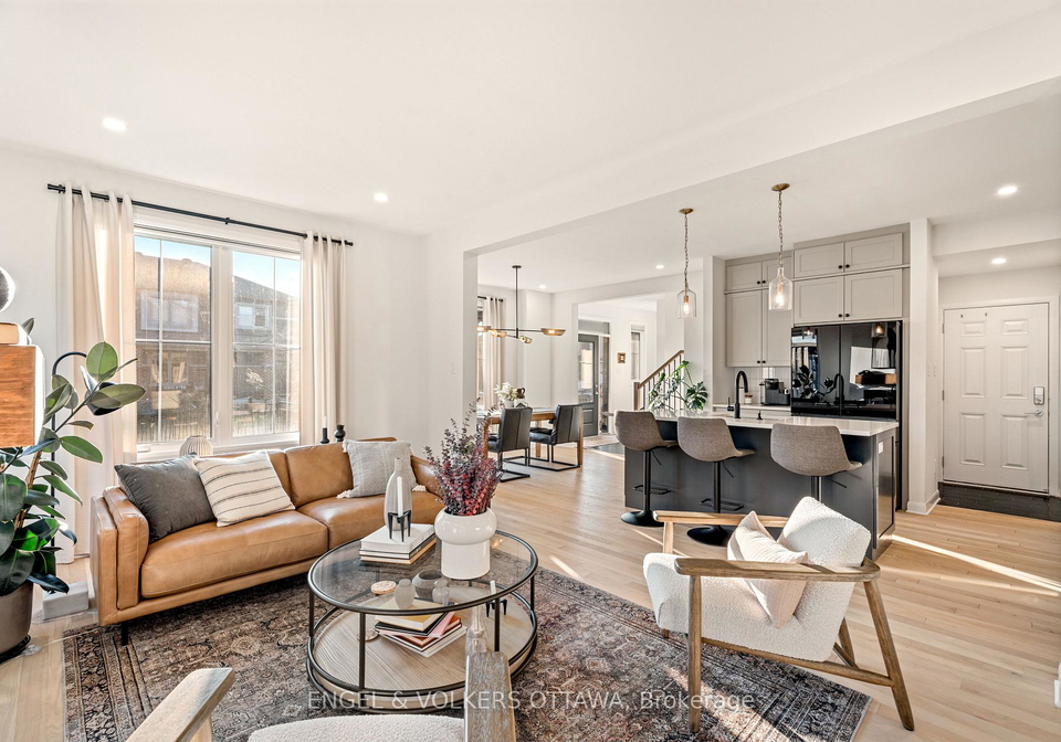 601-idyllic-terrace-ottawa-ontario-x12410570