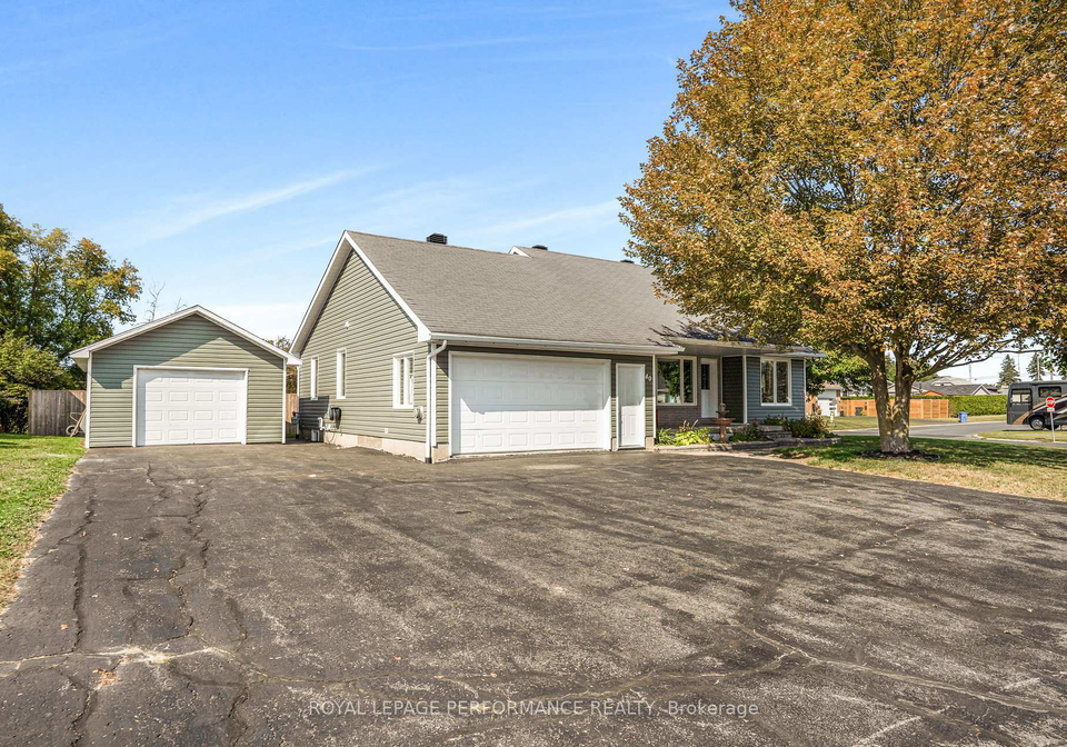 40-faucher-boulevard-casselman-ontario-x12410623