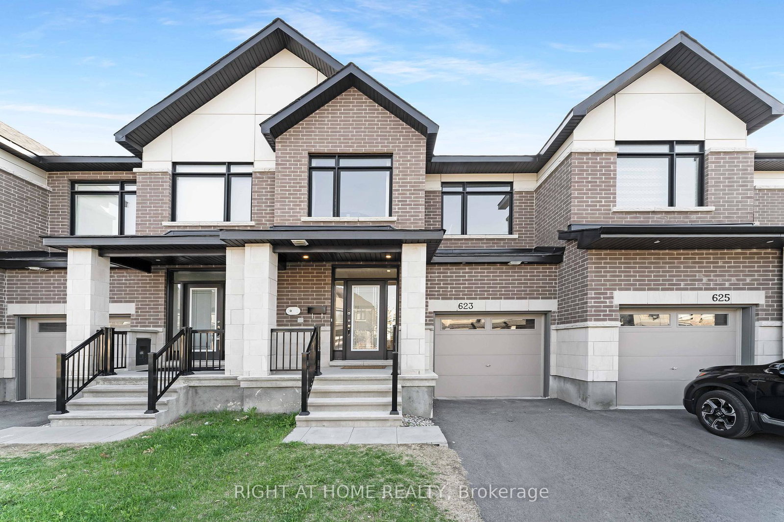 623-rathburn-lane-ottawa-ontario-x12410884