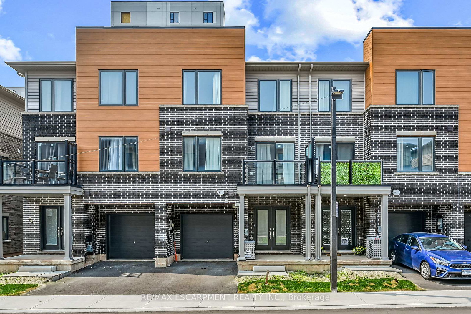 22-dryden-lane-hamilton-ontario-x12410945