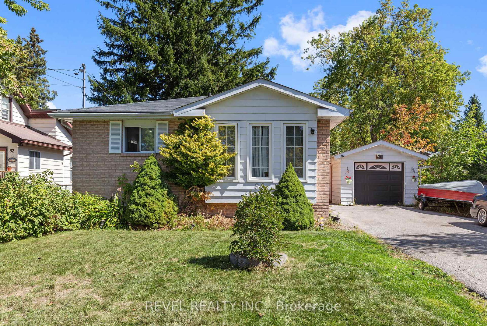 80-st-patrick-street-kawartha-lakes-ontario-x12410957
