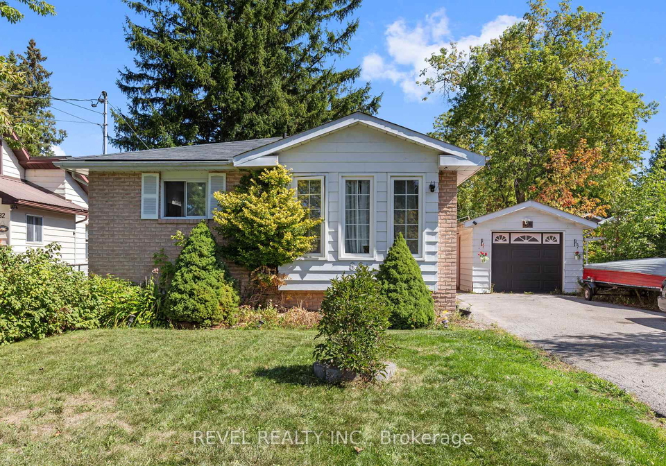 80-st-patrick-street-kawartha-lakes-ontario-x12410957