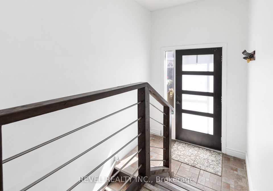 80-st-patrick-street-kawartha-lakes-ontario-x12410957