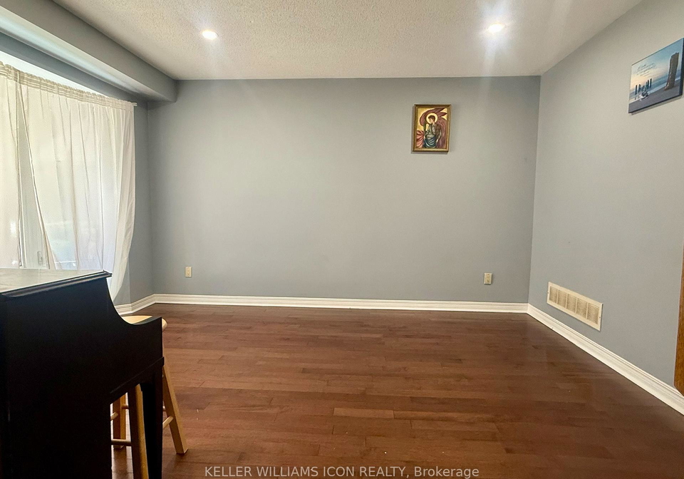 1581-blohm-drive-ottawa-ontario-x12411042