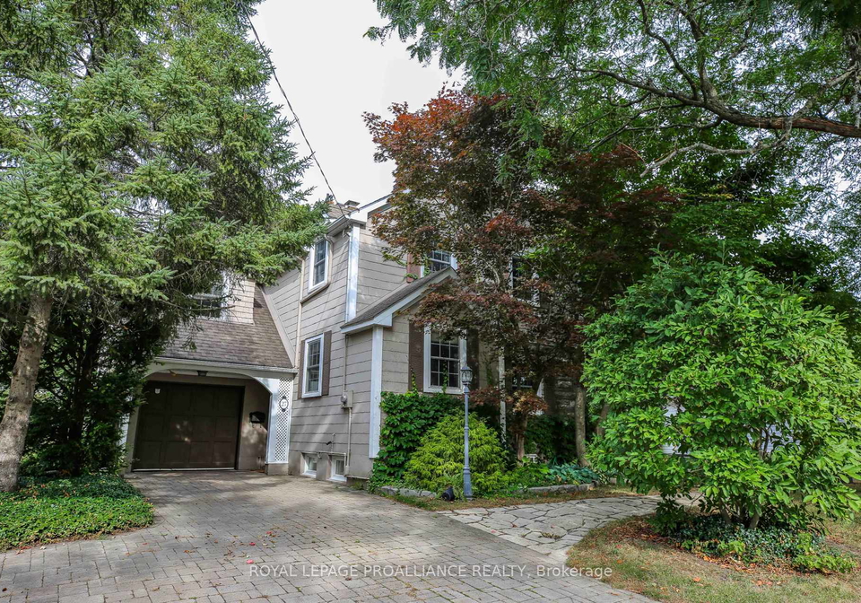 27-cochrane-drive-brockville-ontario-x12411172