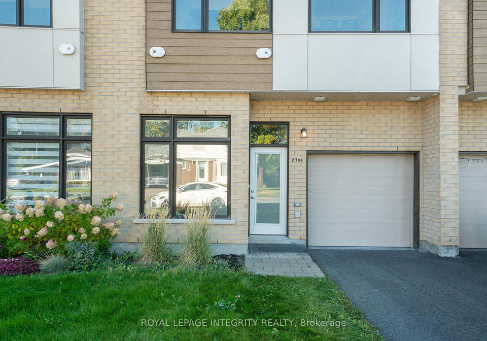 2704-draper-avenue-ottawa-ontario-x12411194