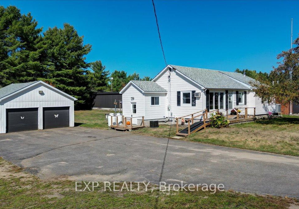 29599-62-highway-n-hastings-highlands-ontario-x12411196