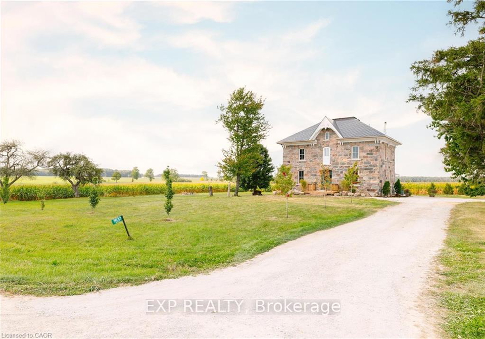 3632-145-road-west-perth-ontario-x12411221