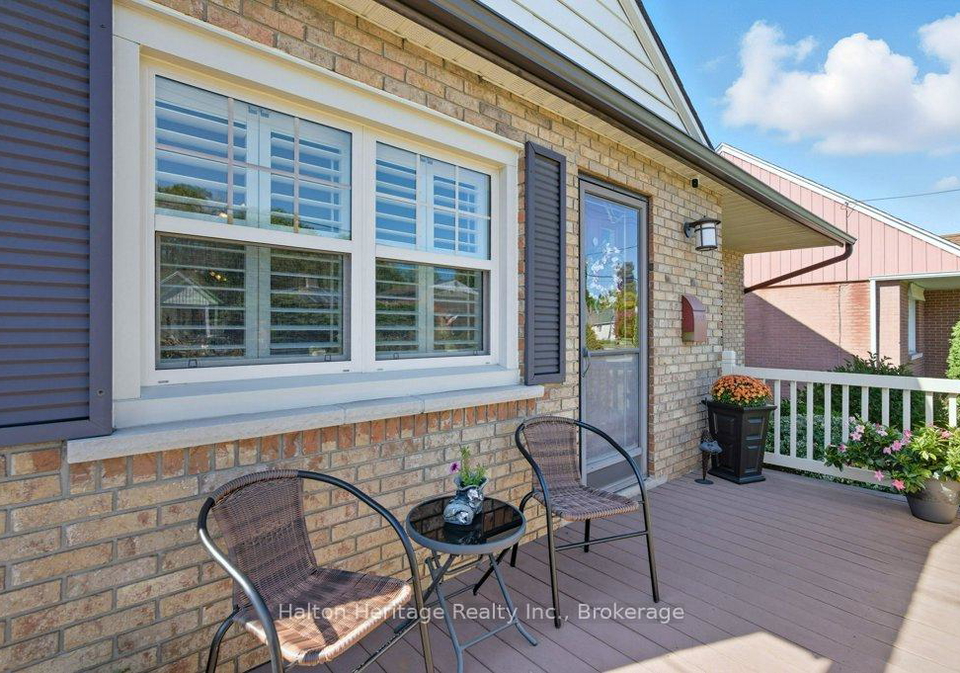 478-east-37th-street-hamilton-ontario-x12411226