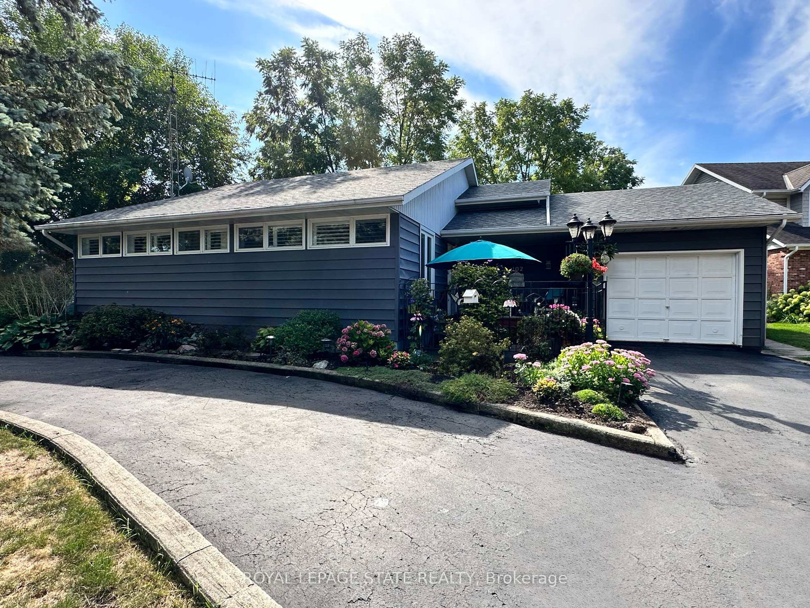 102-jarrett-place-haldimand-ontario-x12411363