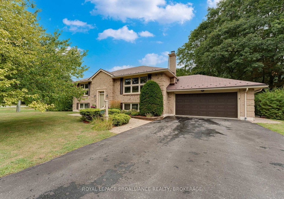 6-faircrest-boulevard-kingston-ontario-x12411403