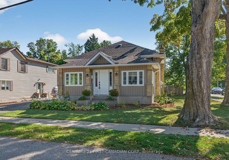 160-catherine-street-north-middlesex-ontario-x12411464