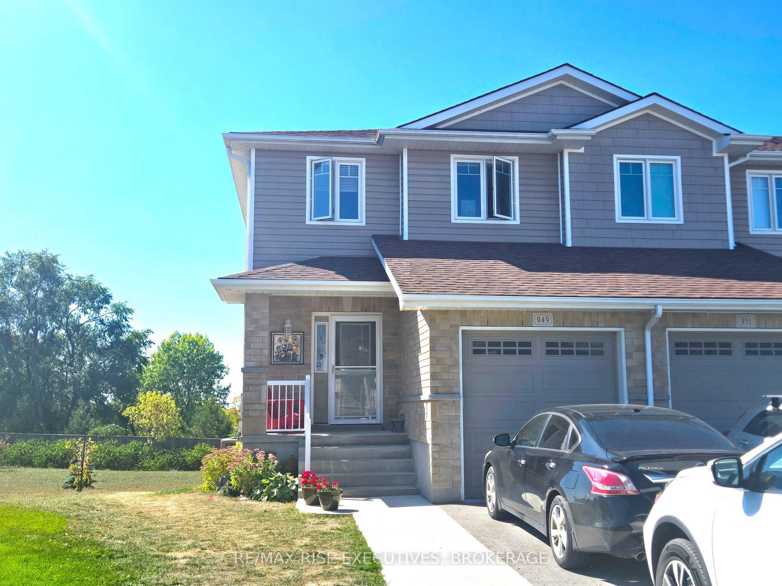 949-blossom-street-kingston-ontario-x12411494