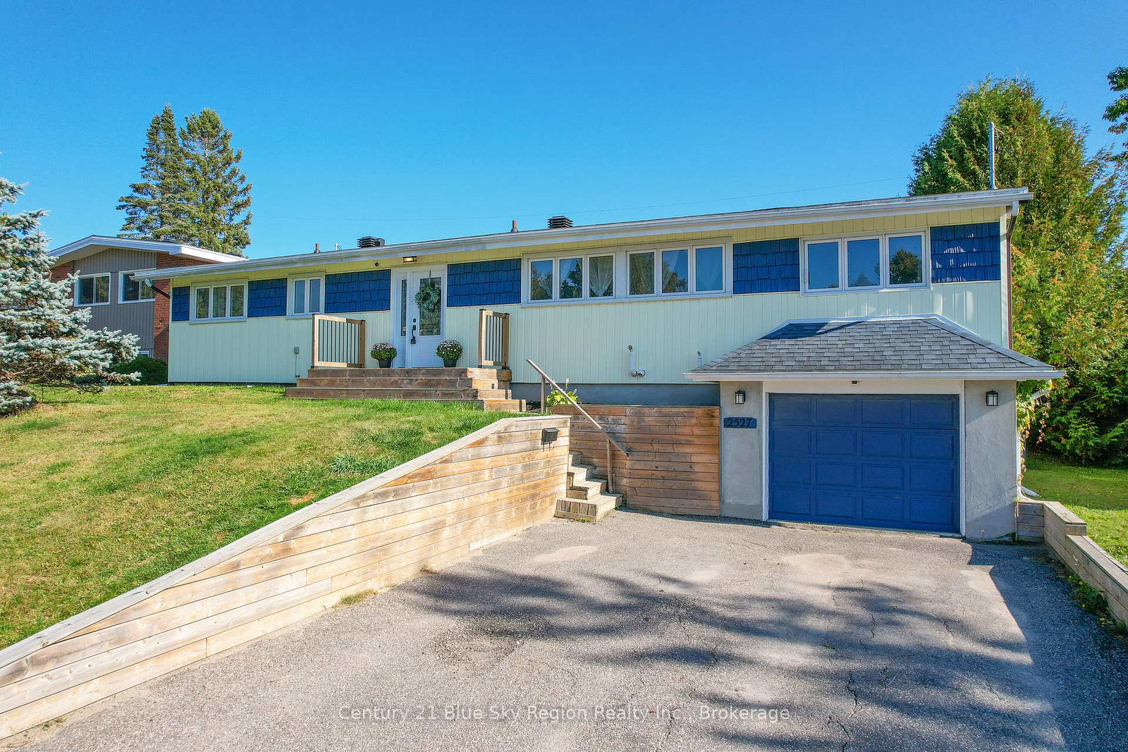 2527-eastview-crescent-north-bay-ontario-x12411530
