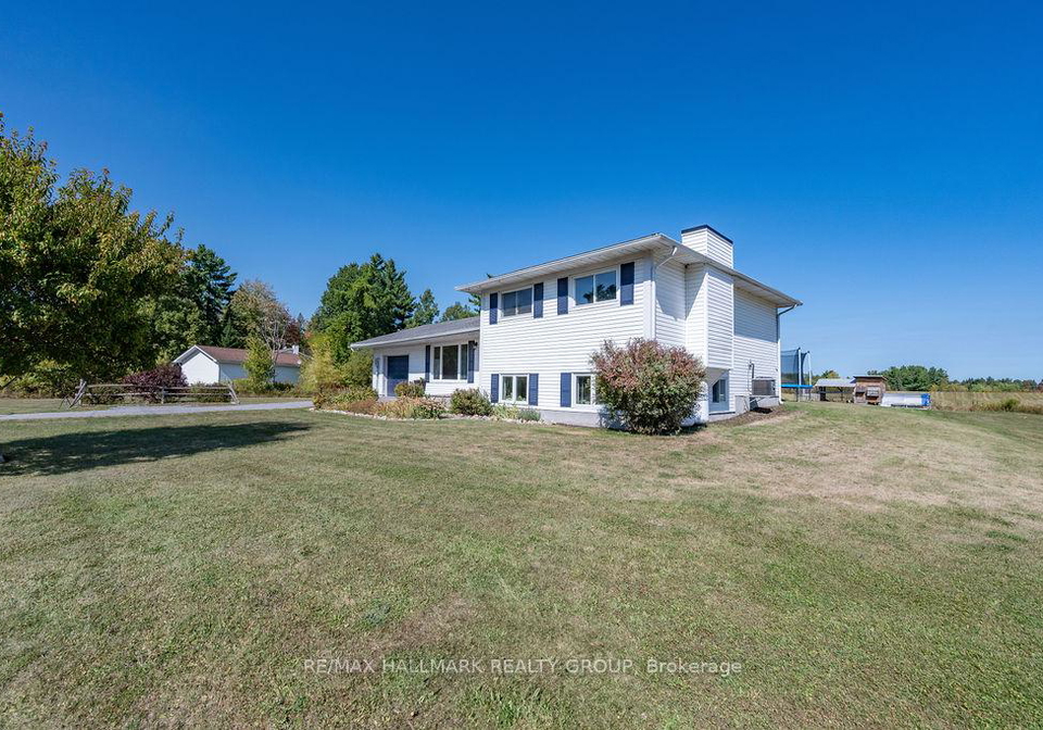 921-mill-ridge-road-mcnabbraeside-ontario-x12411604