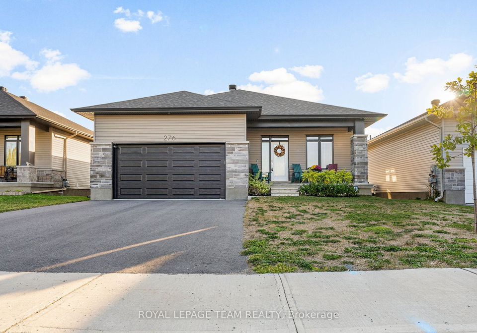 276-wood-avenue-smiths-falls-ontario-x12411728