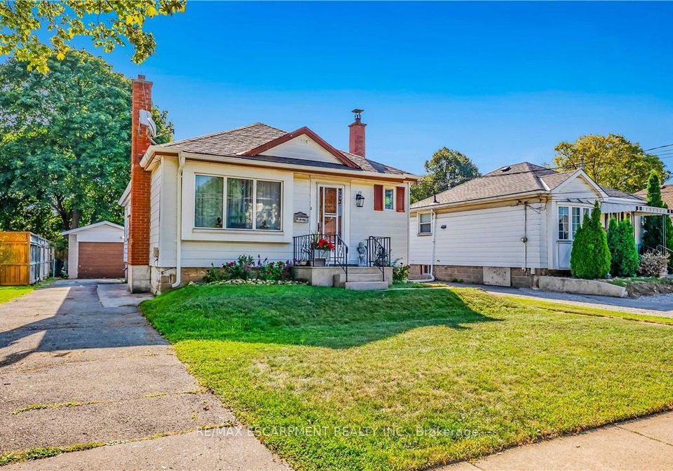 111-east-25th-street-hamilton-ontario-x12412051