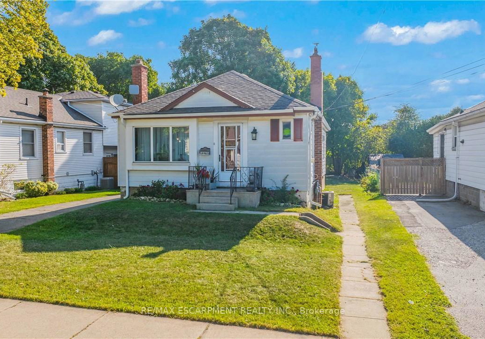 111-east-25th-street-hamilton-ontario-x12412051