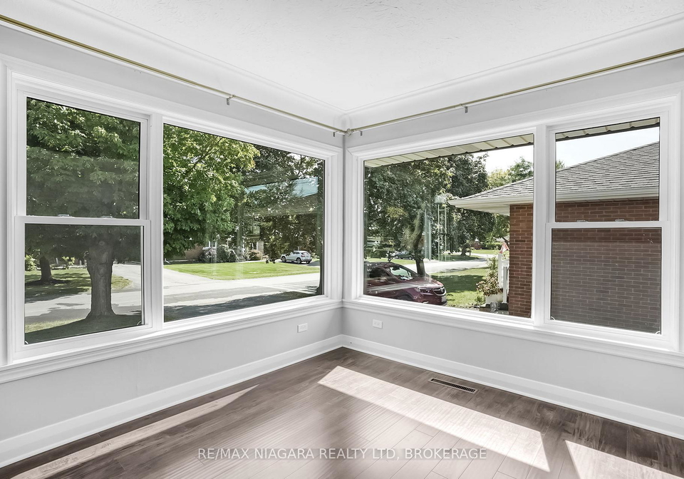 85-diffin-drive-welland-ontario-x12412058