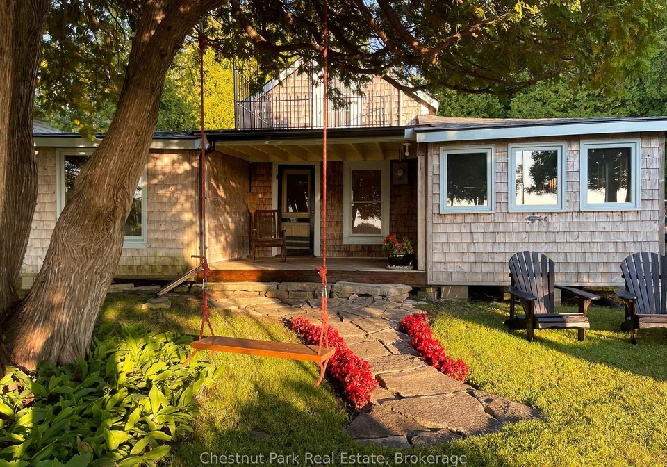 111-bay-street-south-bruce-peninsula-ontario-x12412177