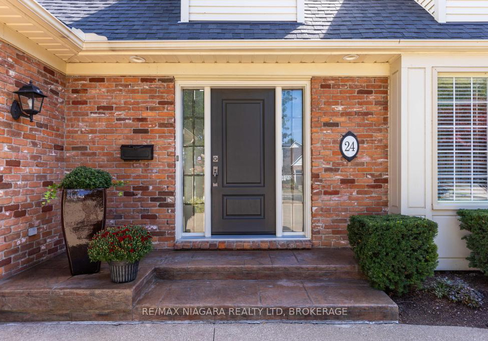 24-golden-boulevard-st-catharines-ontario-x12412181