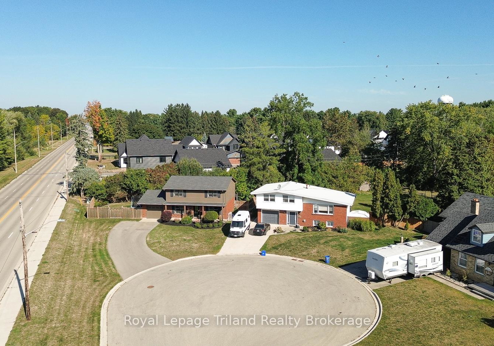 1-brickwood-boulevard-ingersoll-ontario-x12412285