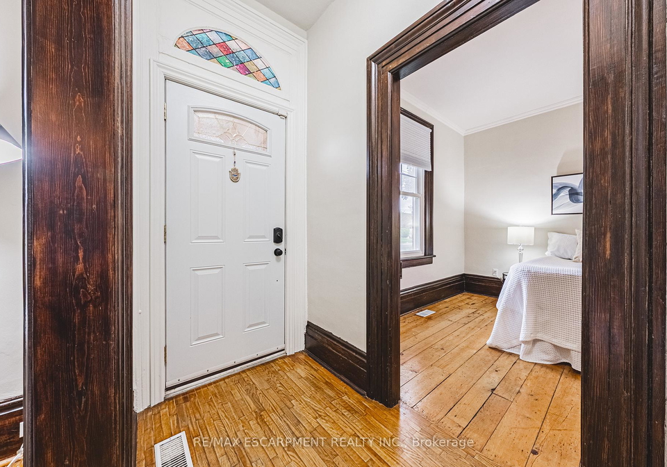 18-duke-street-brantford-ontario-x12412327