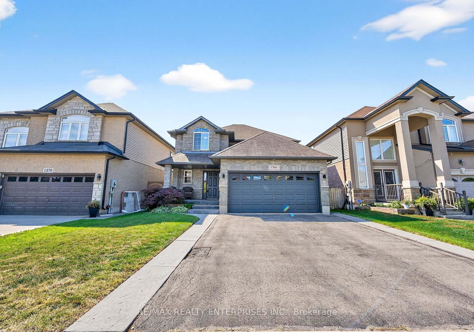 1366-upper-paradise-road-hamilton-ontario-x12412392