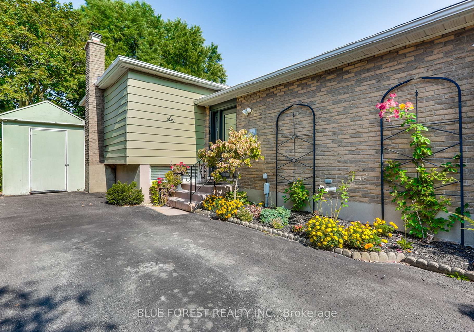 6-ashbury-avenue-london-south-ontario-x12412406