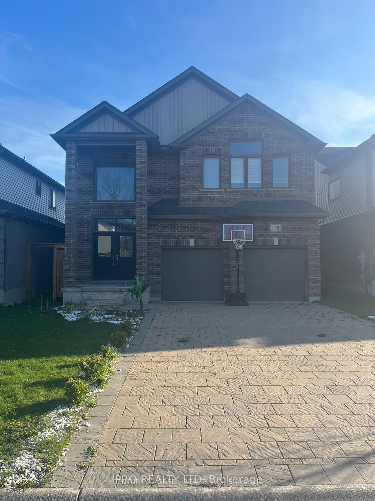 1314-dyer-crescent-london-north-ontario-x12412512