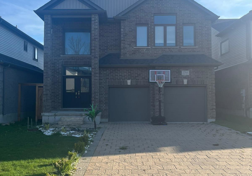 1314-dyer-crescent-london-north-ontario-x12412512