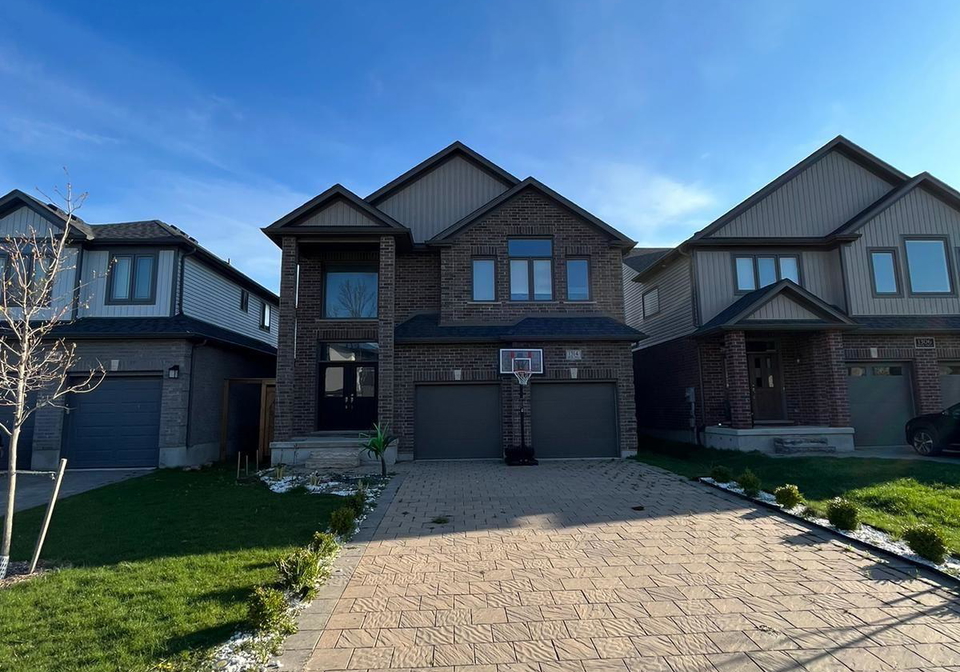1314-dyer-crescent-london-north-ontario-x12412512