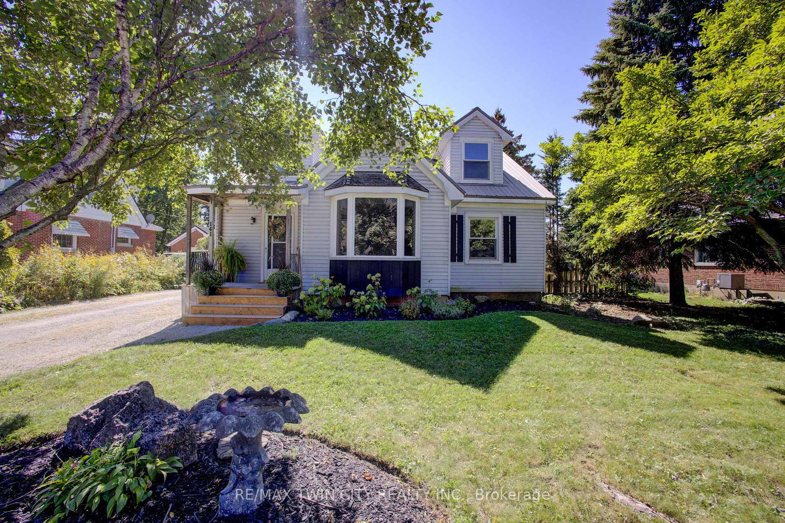 141-goderich-street-w-huron-east-ontario-x12412594