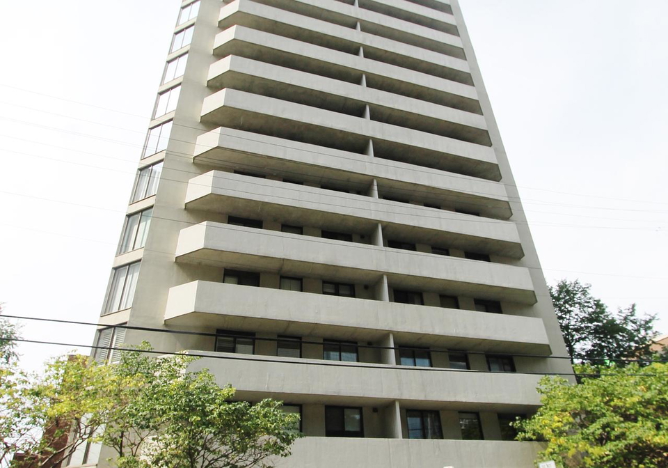 200-bay-street-ottawa-ontario-x12412606