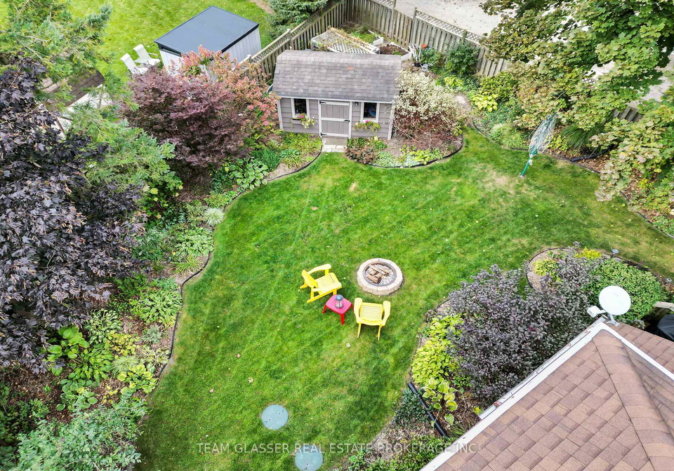 33-hillcrest-court-middlesex-centre-ontario-x12412665