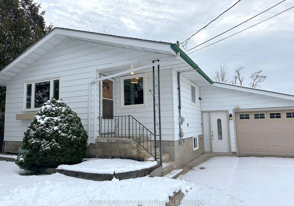 48-queen-street-kawartha-lakes-ontario-x12412732